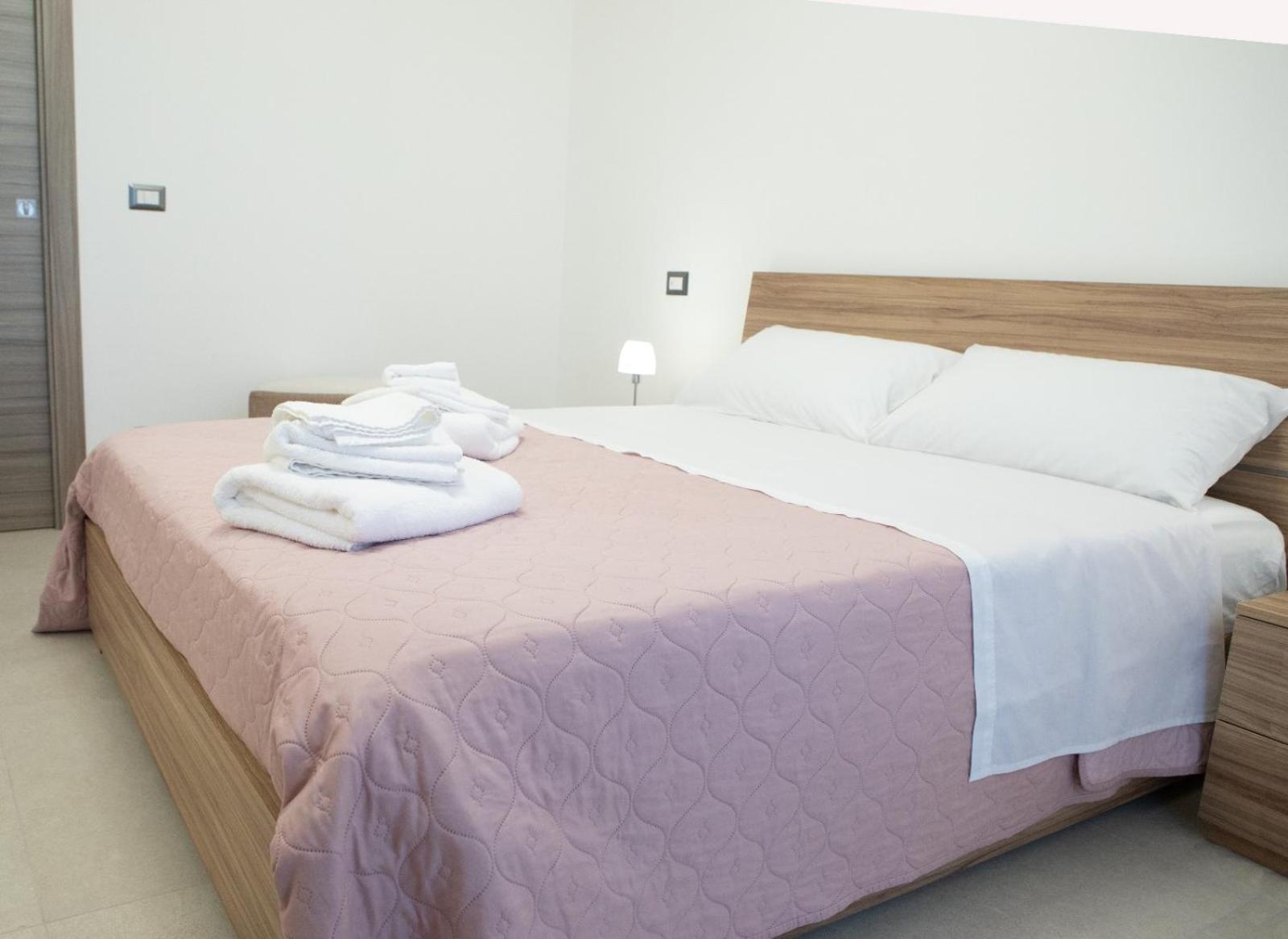Dimora San Giorgio Catania Apartment Bagian luar foto